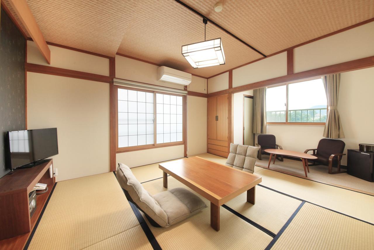 Hotel Togariishi Чино Екстериор снимка